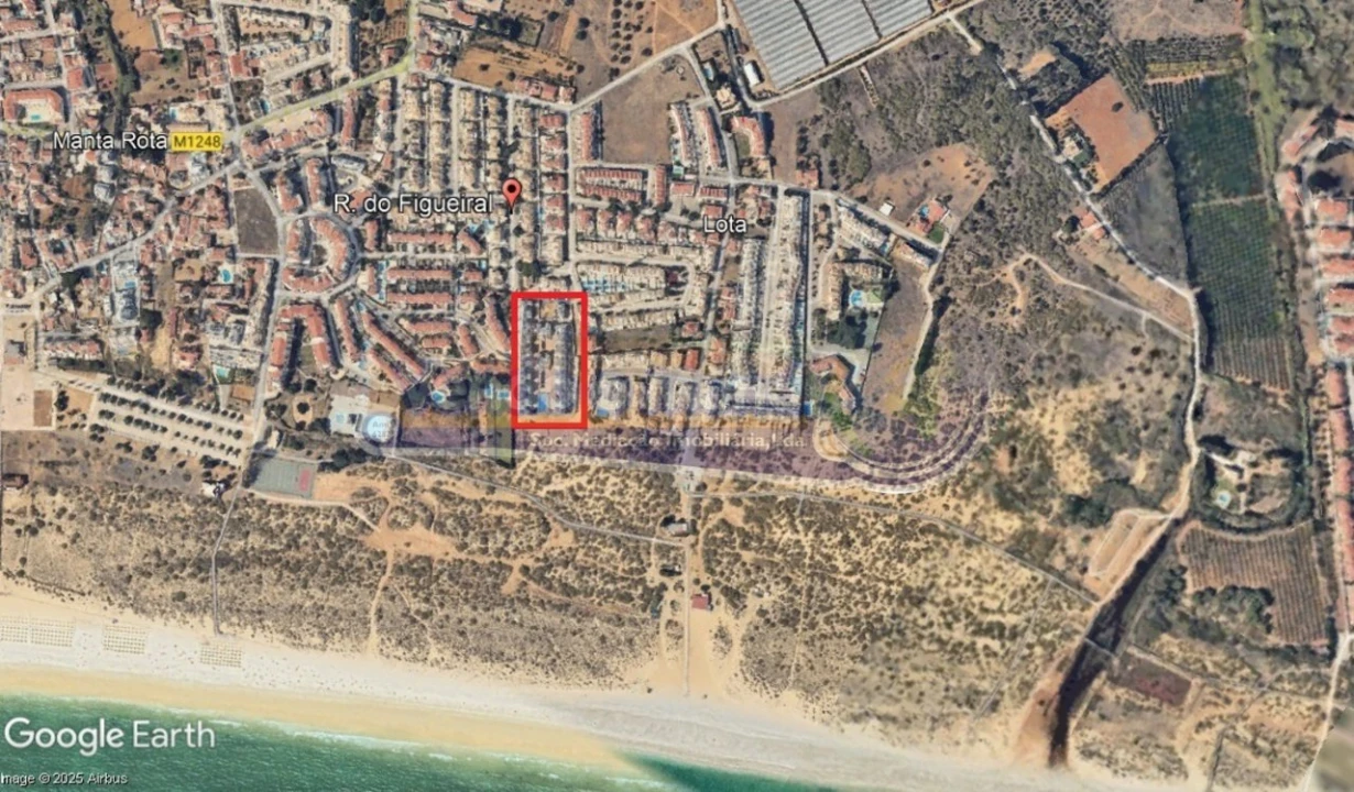 Moradia T0 para Venda em Vila Nova de Cacela Foto 3