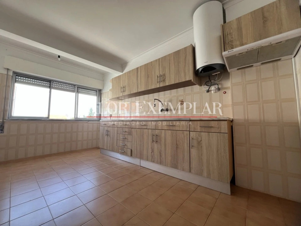 Apartamento T3 para Venda em Montijo e Afonsoeiro Foto 5