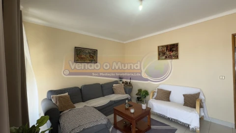 Apartamento T2 para Venda em Samora Correia