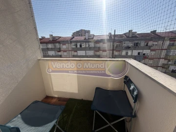 Apartamento T2 para Venda em Samora Correia