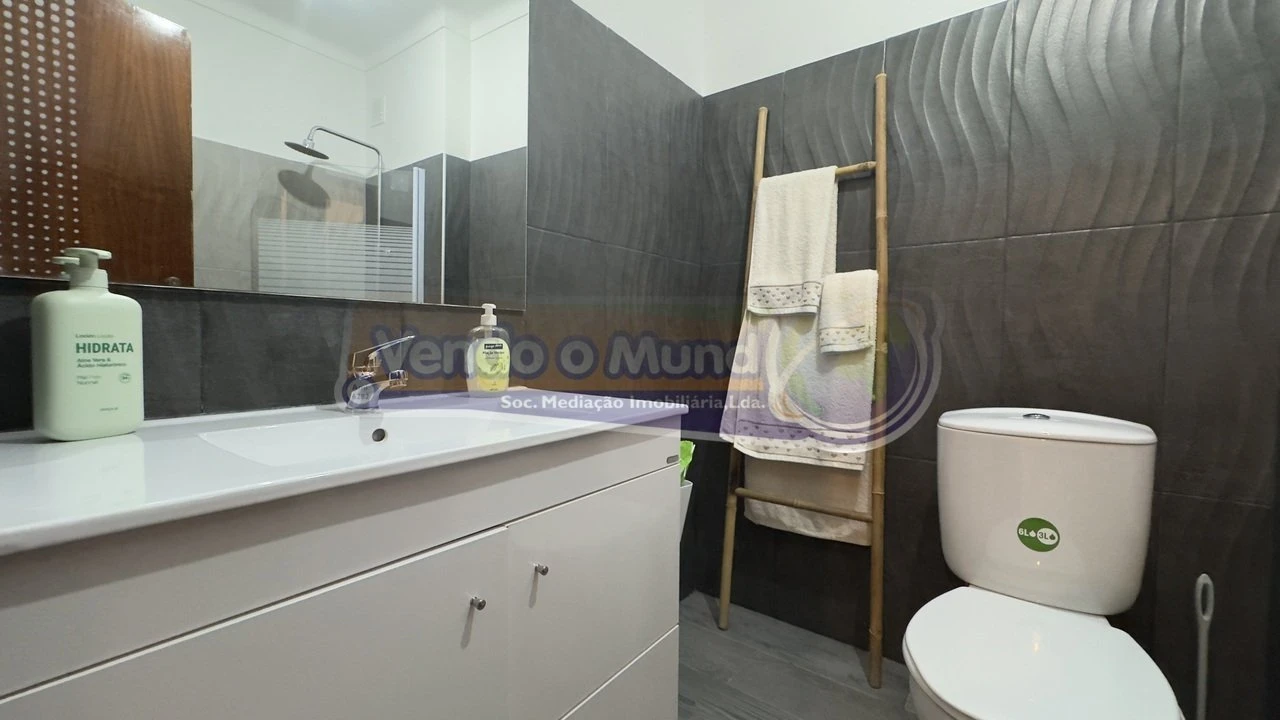 Apartamento T2 para Venda em Samora Correia Foto 18