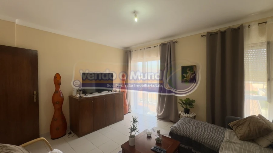 Apartamento T2 para Venda em Samora Correia Foto 9
