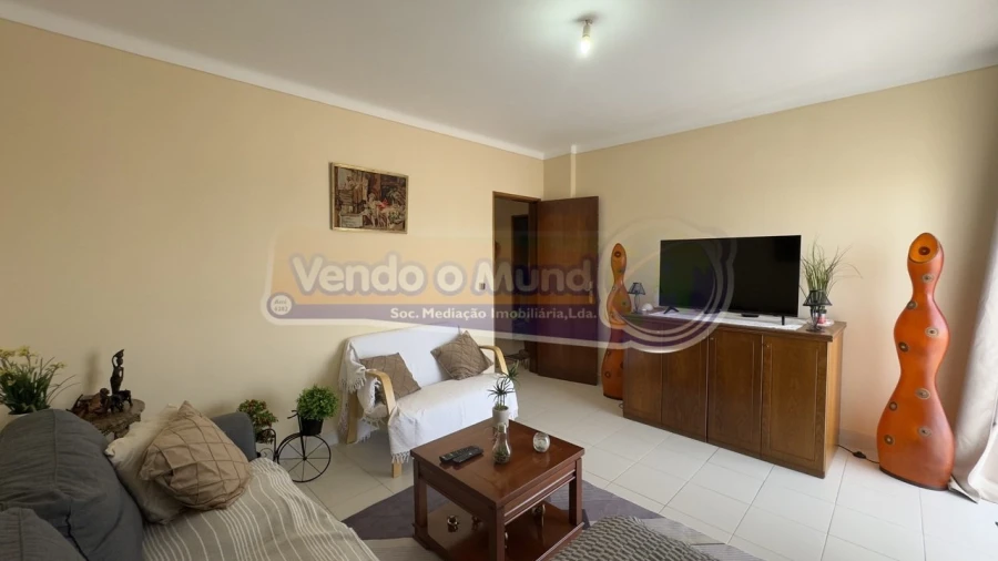 Apartamento T2 para Venda em Samora Correia Foto 12