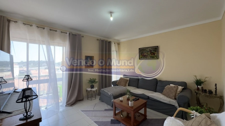 Apartamento T2 para Venda em Samora Correia Foto 7