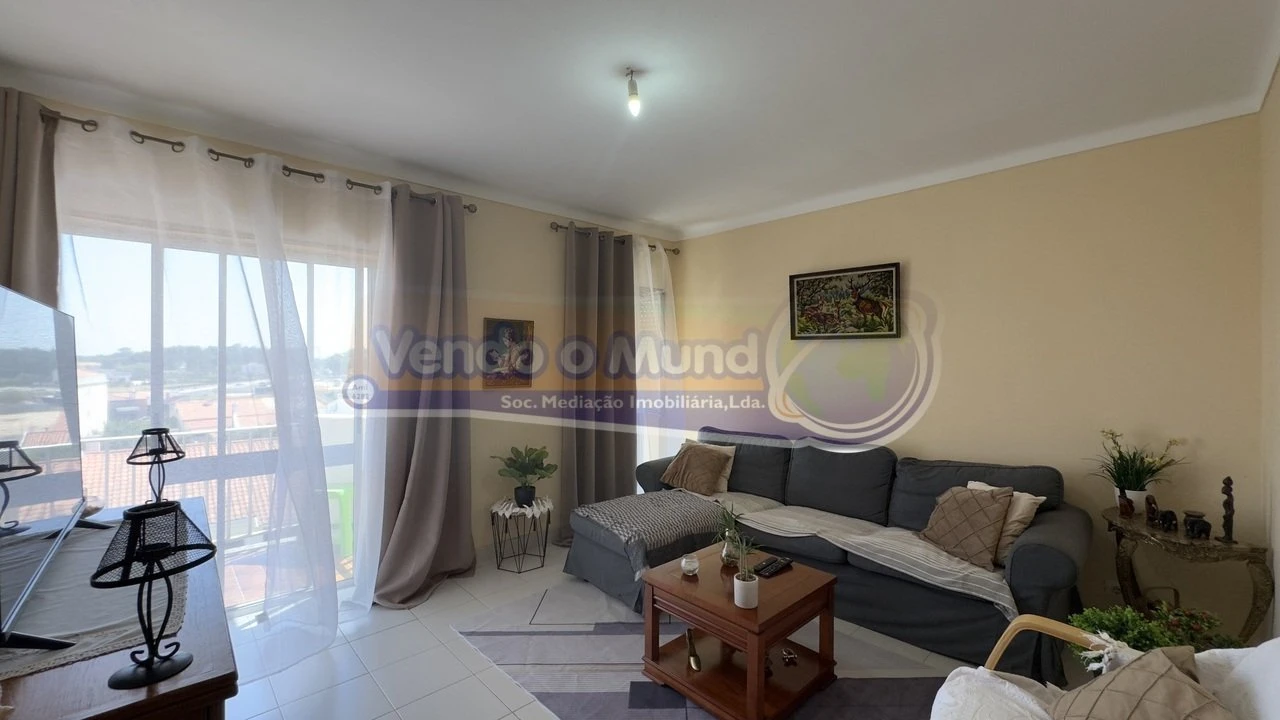 Apartamento T2 para Venda em Samora Correia Foto 7