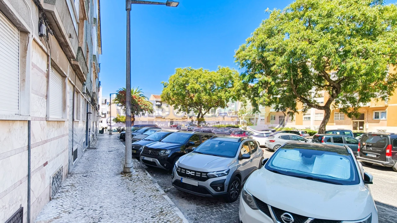 Apartamento T3 para Venda em Odivelas Foto 17