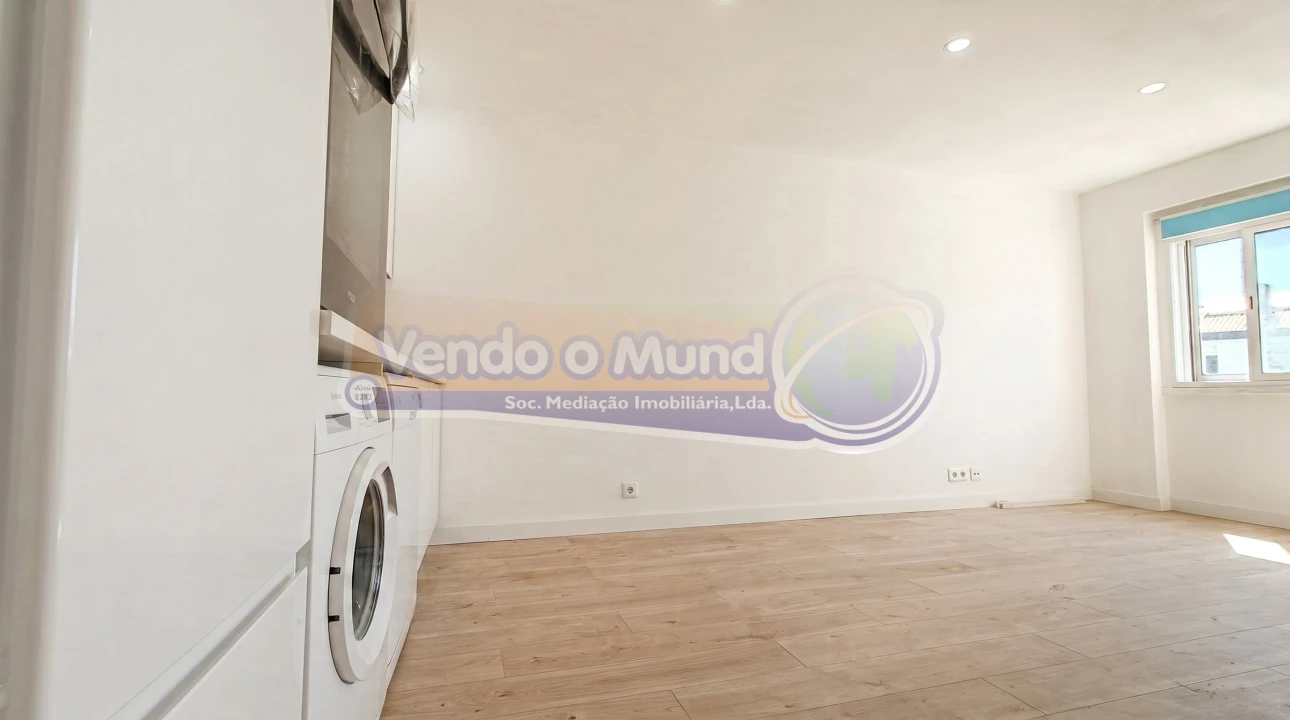 Apartamento T3 para Venda em Odivelas Foto 5