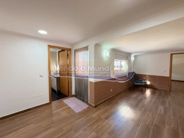 Moradia T3 para Venda em Samora Correia