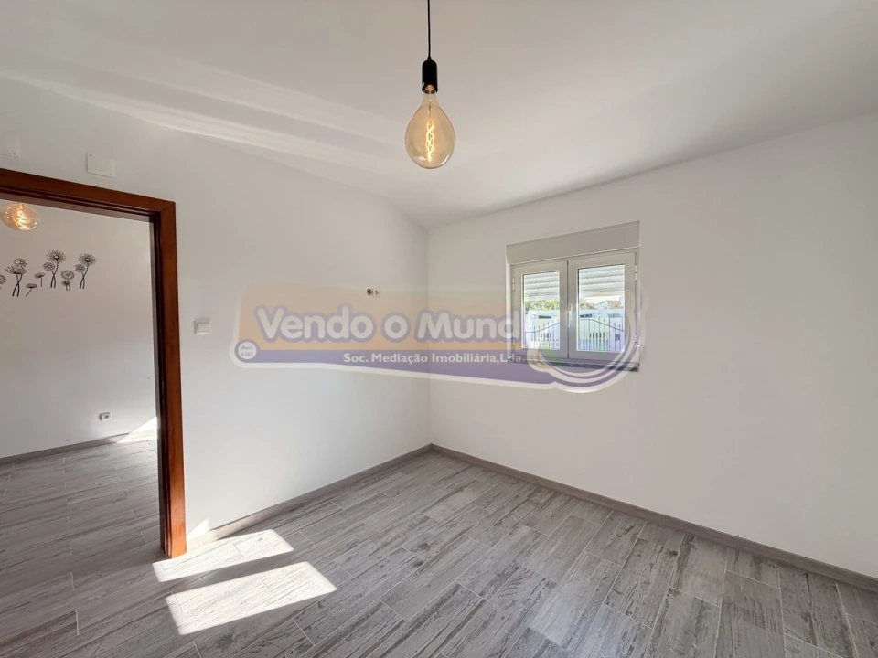 Moradia T3 para Venda em Samora Correia Foto 19