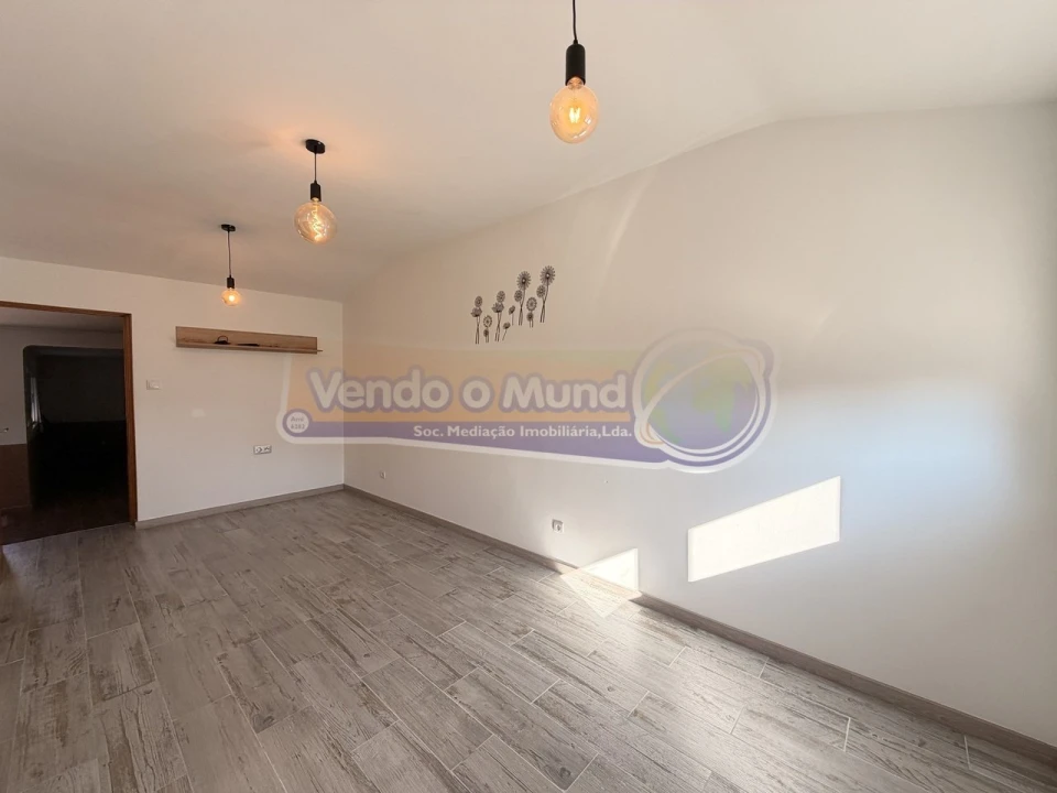 Moradia T3 para Venda em Samora Correia Foto 17