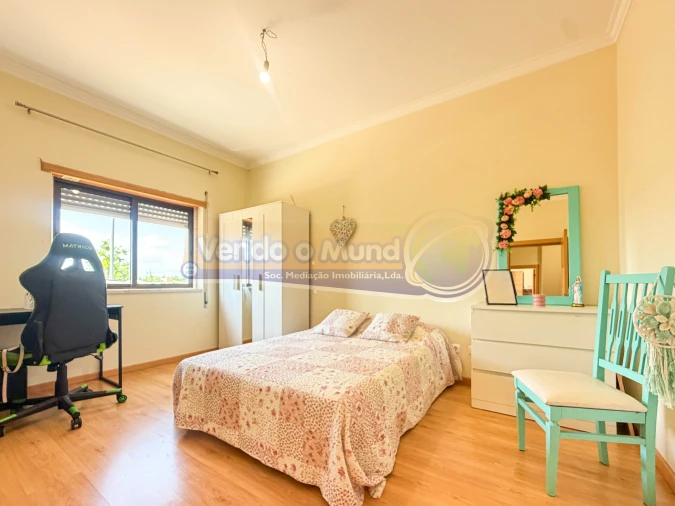 Apartamento T3 para Venda em Benavente Foto 20
