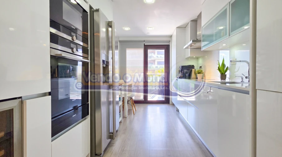 Apartamento T3 para Venda em Alverca do Ribatejo e Sobralinho Foto 7