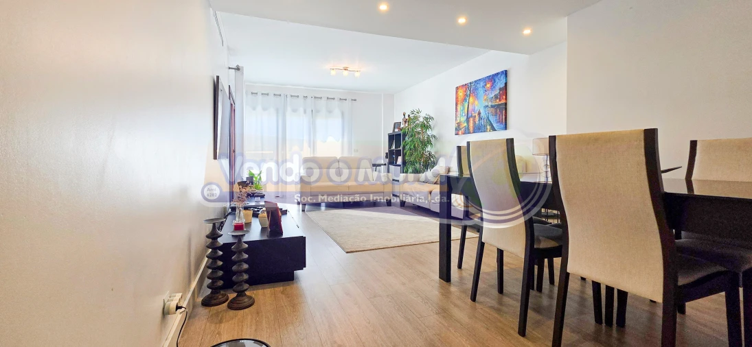 Apartamento T3 para Venda em Alverca do Ribatejo e Sobralinho Foto 3