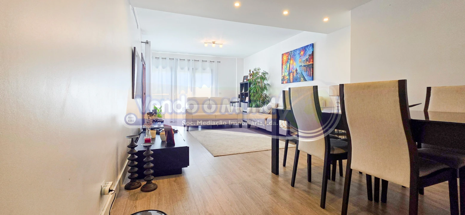 Apartamento T3 para Venda em Alverca do Ribatejo e Sobralinho Foto 3