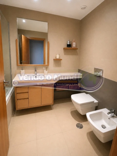 Apartamento T2 para Venda em Loures