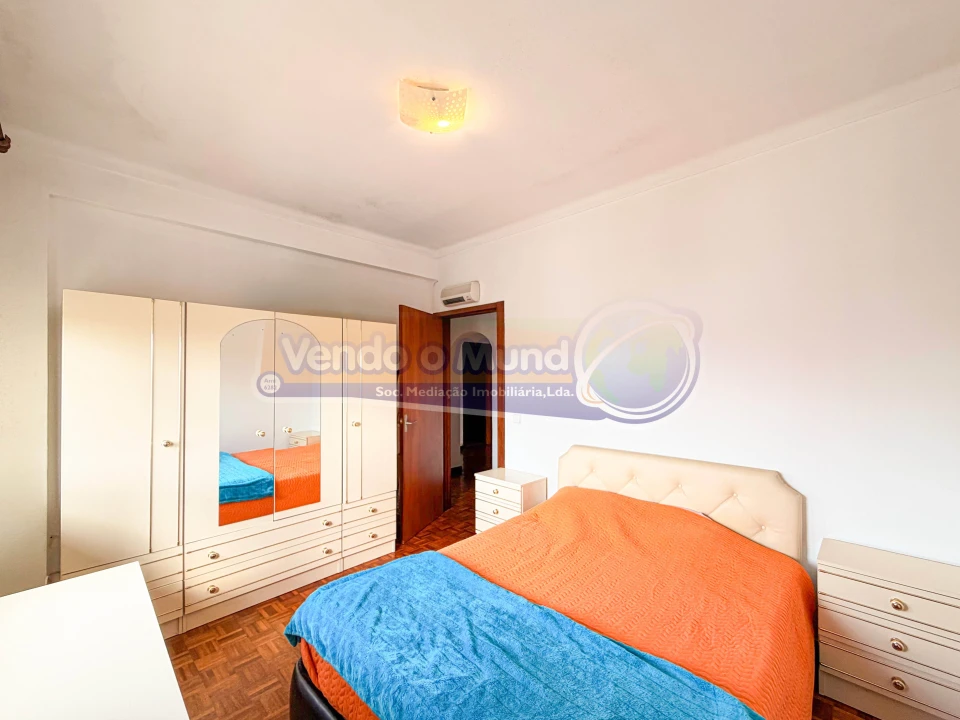 Apartamento T3 para Venda em Benavente Foto 19
