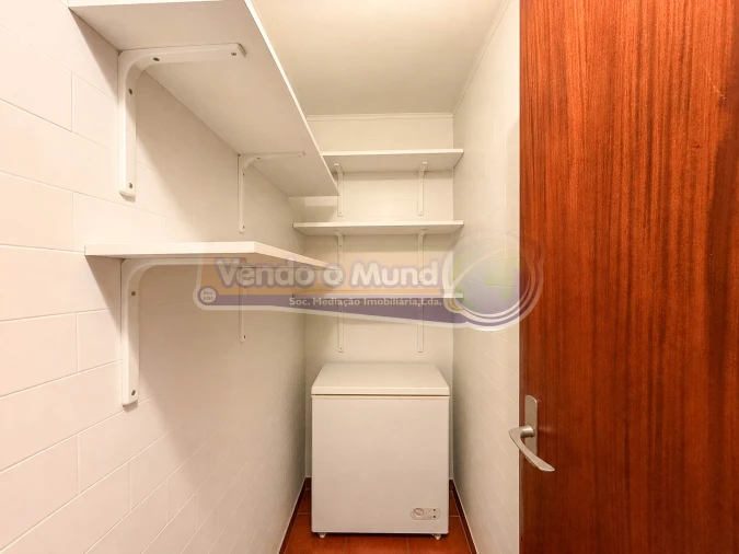 Apartamento T3 para Venda em Benavente Foto 6