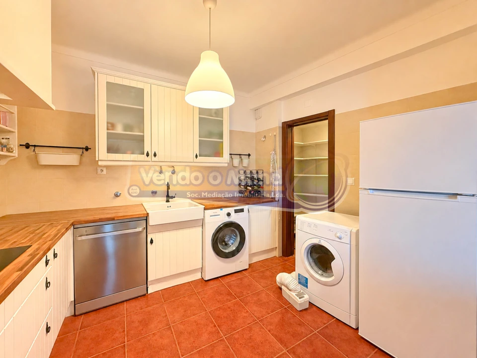 Apartamento T3 para Venda em Benavente Foto 7