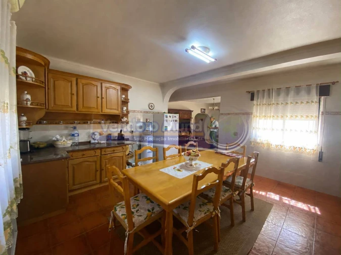 Moradia T4 para Venda em Salvaterra de Magos e Foros de Salvaterra Foto 3