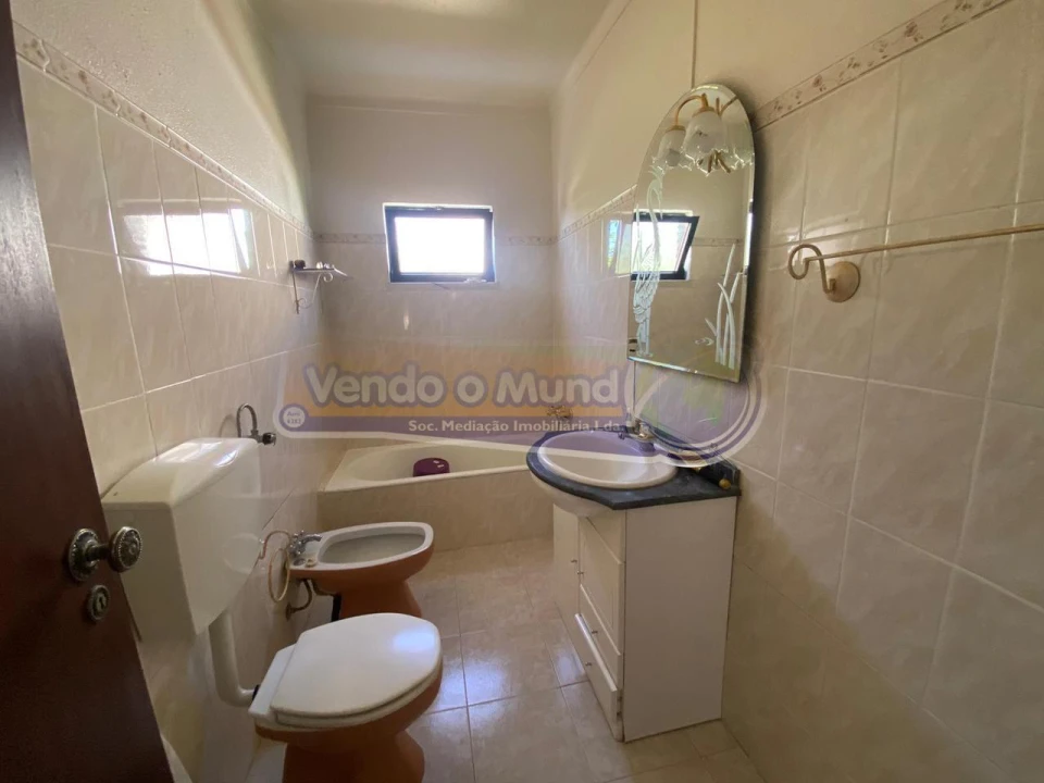 Moradia T4 para Venda em Salvaterra de Magos e Foros de Salvaterra Foto 19