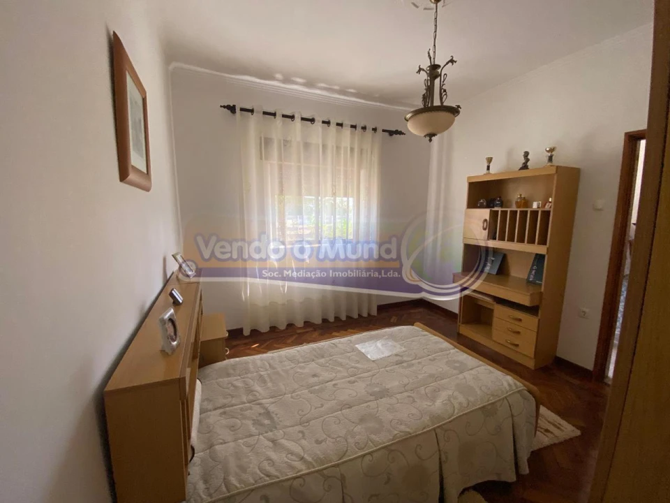 Moradia T4 para Venda em Salvaterra de Magos e Foros de Salvaterra Foto 15