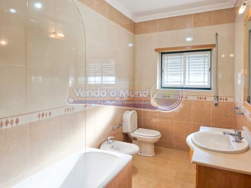 Apartamento T4 para Venda em Benavente