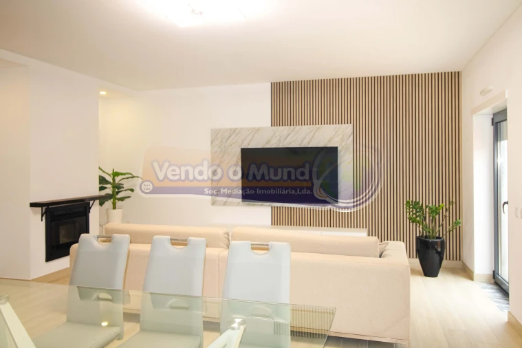 Moradia T3 para Venda em Samora Correia Foto 6