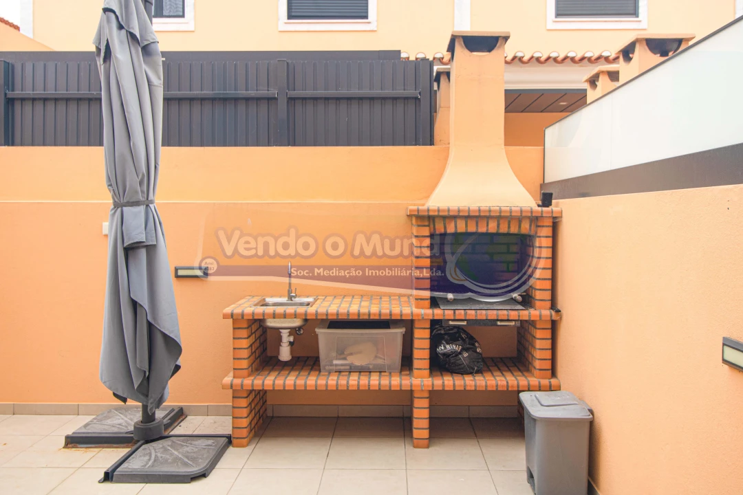 Moradia T3 para Venda em Samora Correia Foto 19