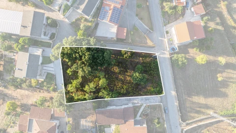 Terreno para Venda em Lama