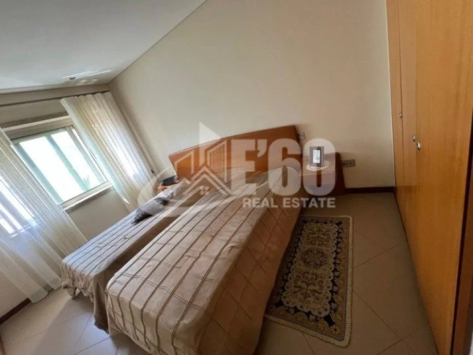 Apartamento T2 para Venda em Esmoriz Foto 14