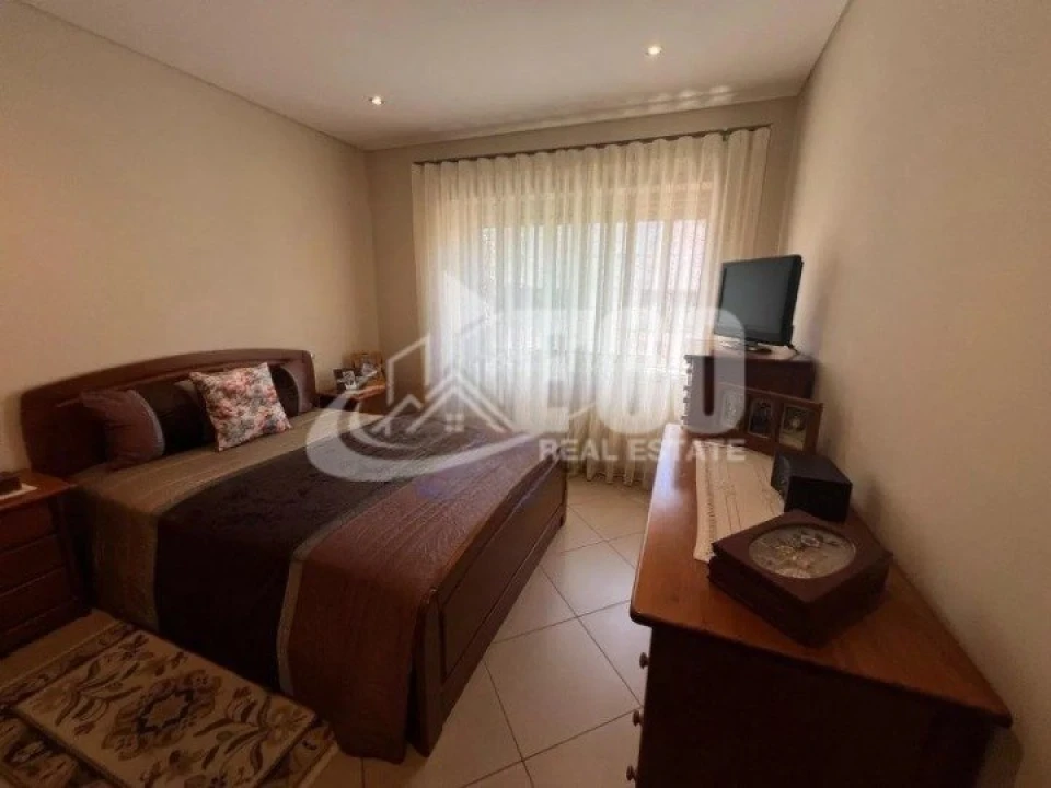 Apartamento T2 para Venda em Esmoriz Foto 19