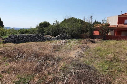 Terreno para Venda em São João das Lampas e Terrugem