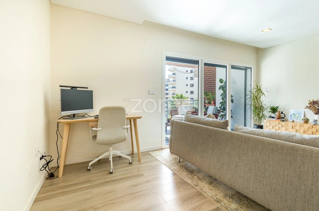 Apartamento T3 para Venda em Odivelas Foto 8