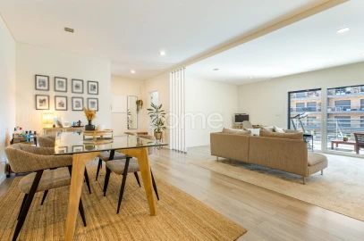 Apartamento T3 para Venda em Odivelas