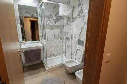 Apartamento T3 para Venda em Santo Antonio dos Olivais