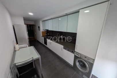 Apartamento T3 para Venda em Santo Antonio dos Olivais