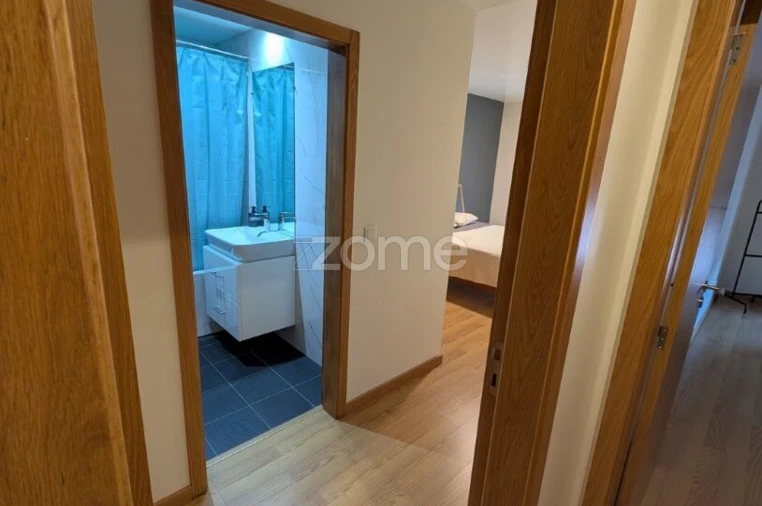 Apartamento T3 para Venda em Santo Antonio dos Olivais Foto 12