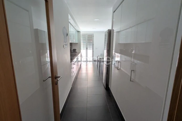 Apartamento T3 para Venda em Santo Antonio dos Olivais Foto 10