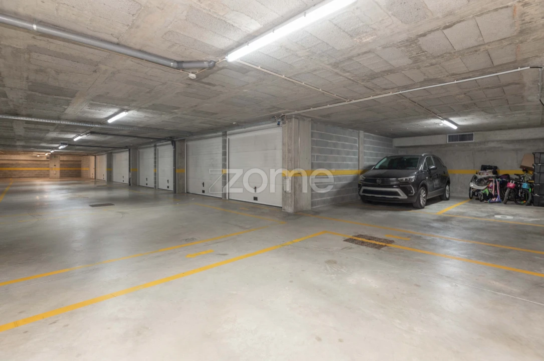 Apartamento T3 para Venda em Santo Antonio dos Olivais Foto 34