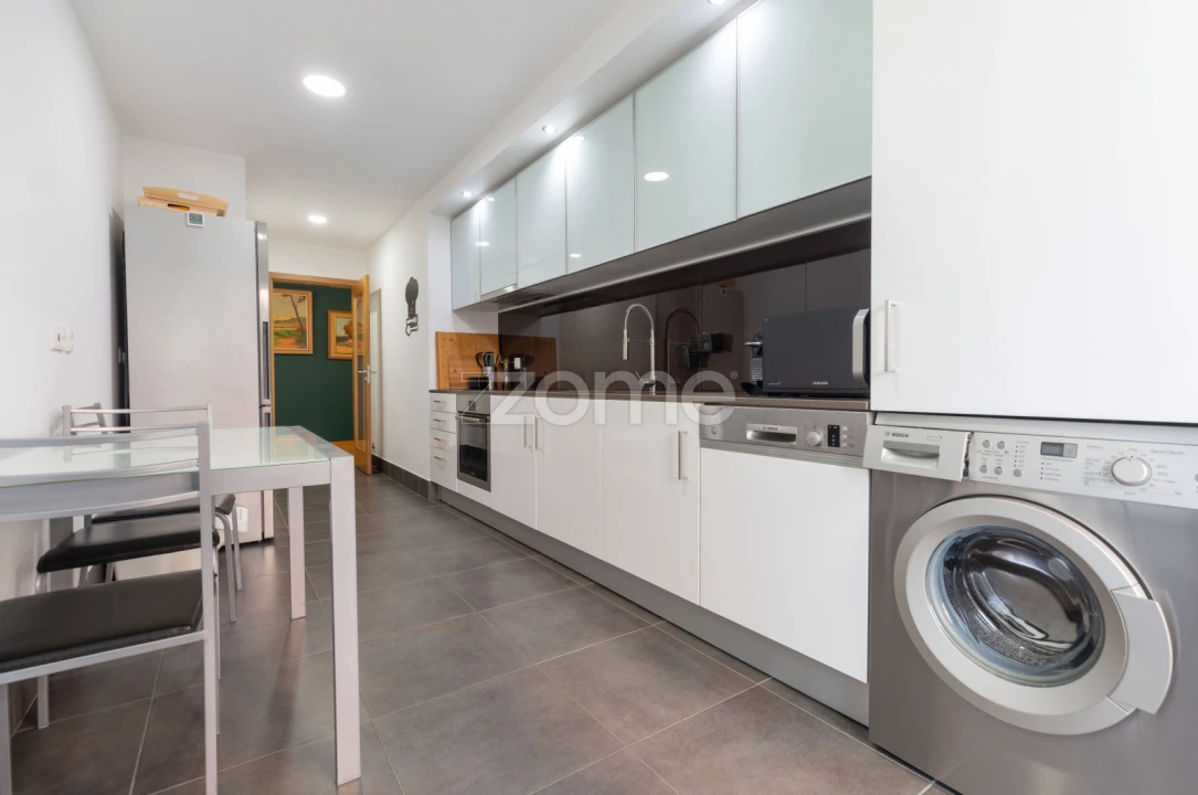 Apartamento T3 para Venda em Santo Antonio dos Olivais Foto 23