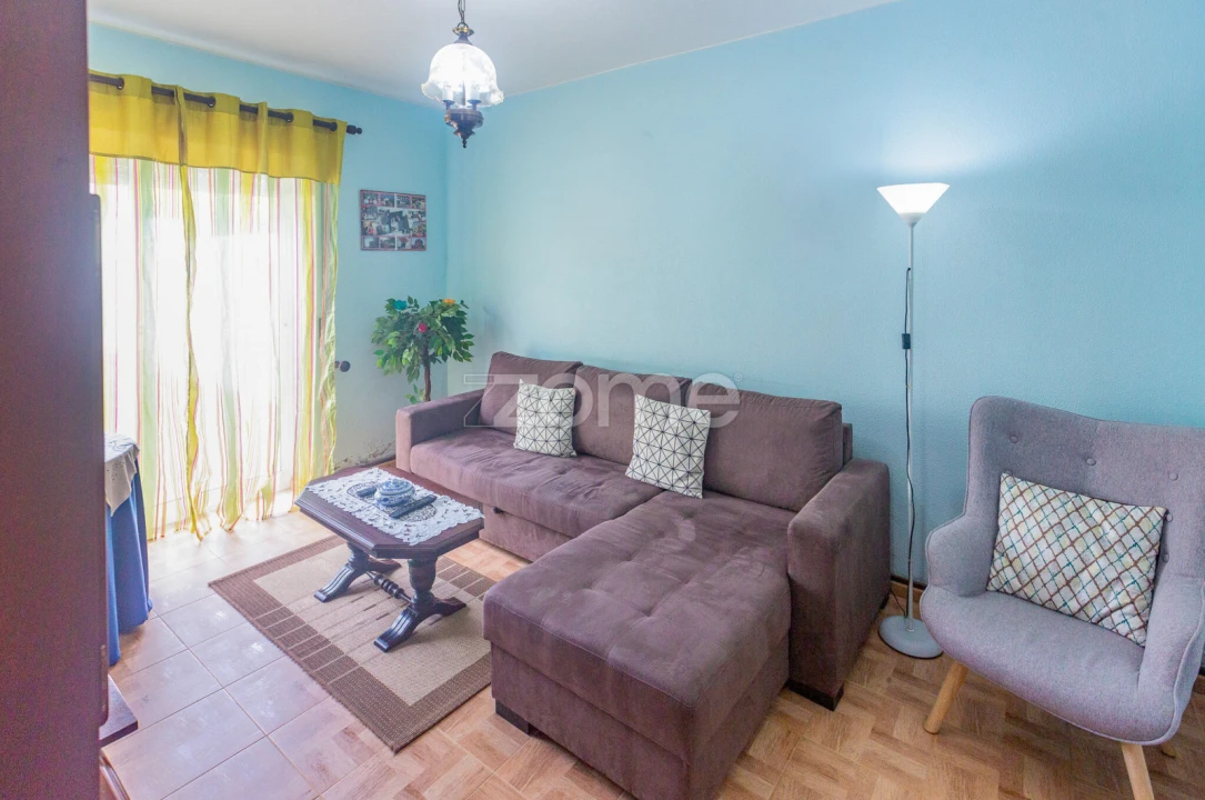 Moradia T4 para Venda em Fajã de Baixo Foto 13