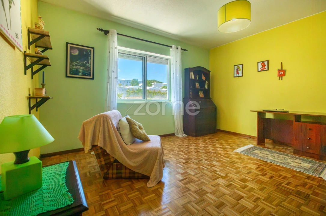 Moradia T4 para Venda em Fajã de Baixo Foto 21