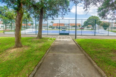 Moradia T4 para Venda em Fajã de Baixo