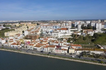 Apartamento T3 para Venda em Seixal, Arrentela e Aldeia de Paio Pires