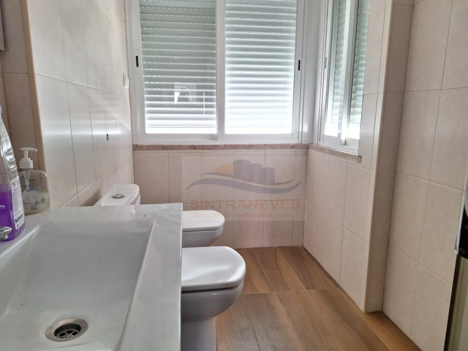 Apartamento T2 para Venda em Falagueira-Venda Nova Foto 4