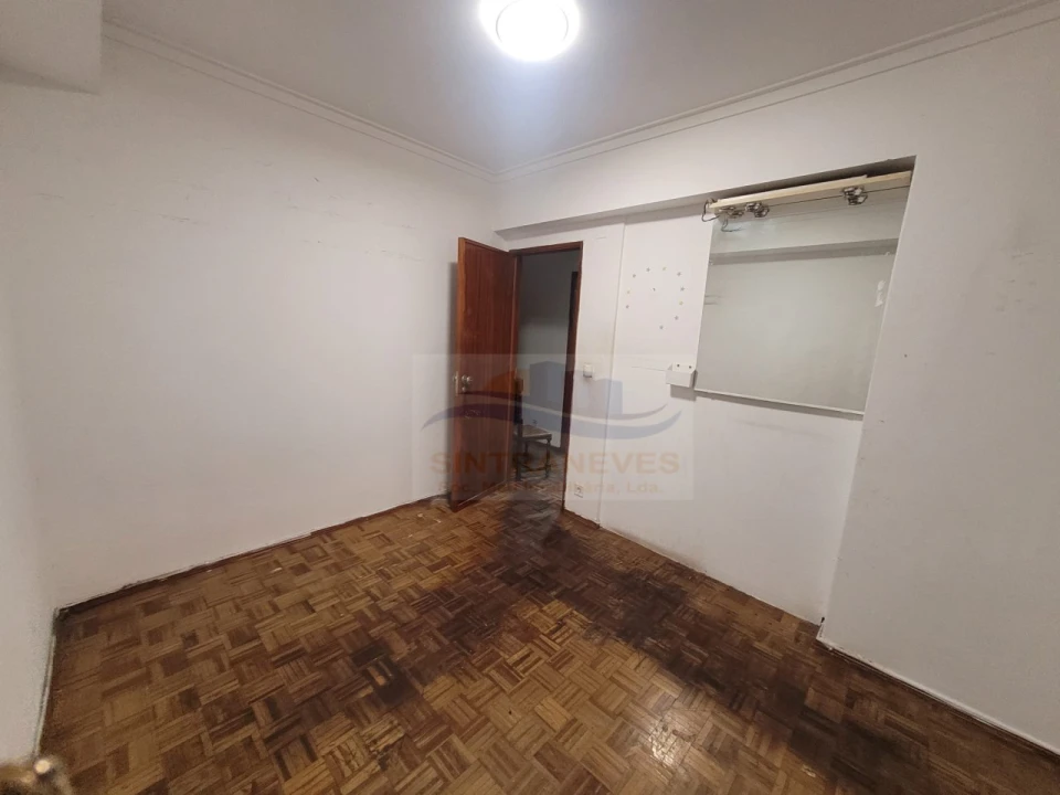 Apartamento T2 para Venda em Mina de Água Foto 4