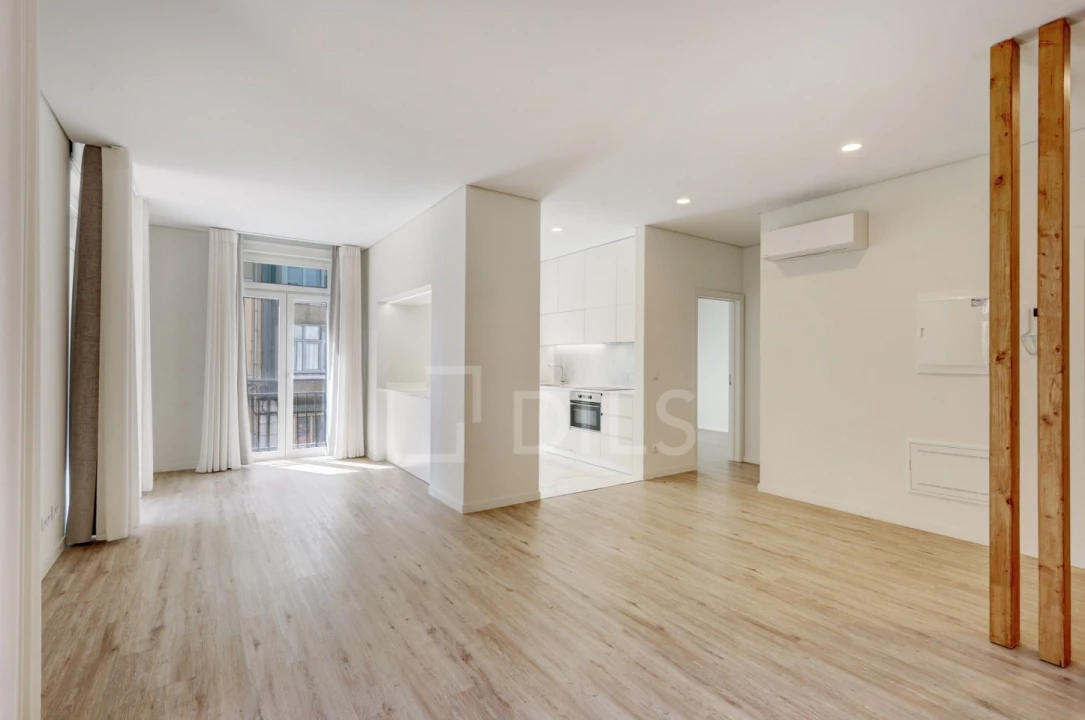 Apartamento T2 para Venda em Campolide Foto 4