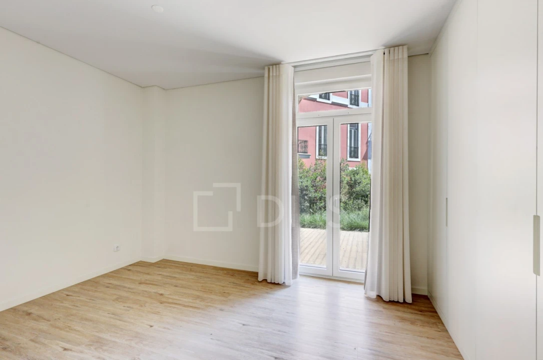 Apartamento T2 para Venda em Campolide Foto 20