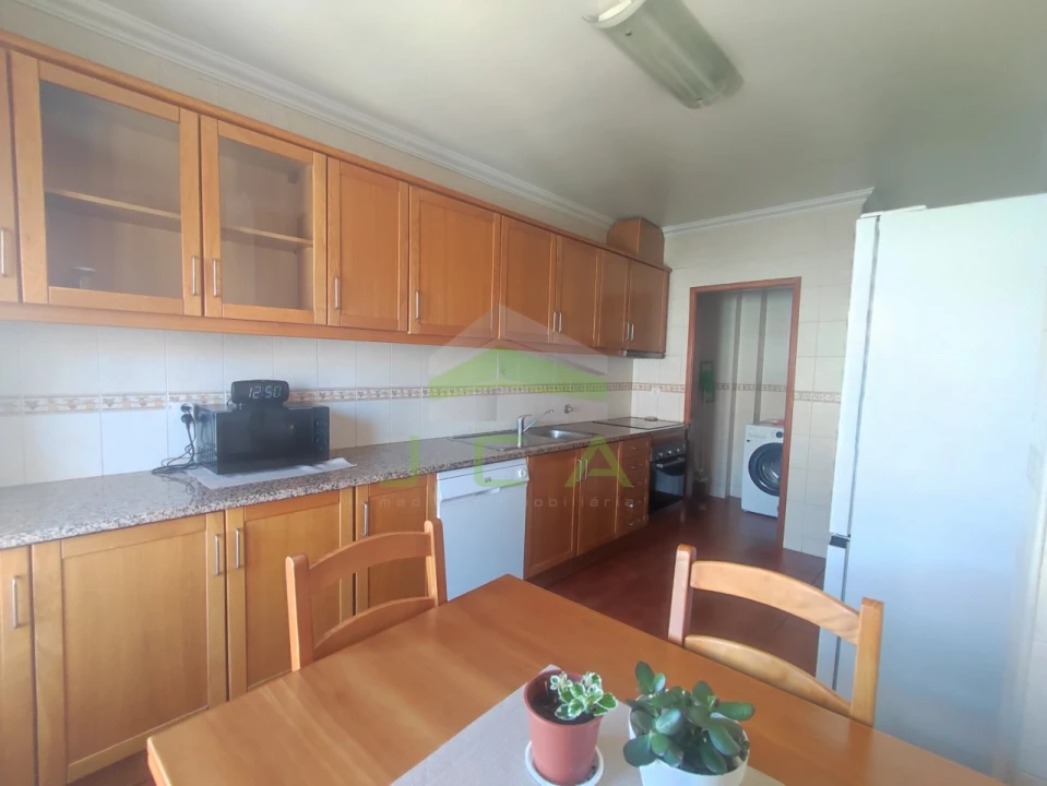 Apartamento T3 para Arrendamento em Marrazes e Barosa Foto 5