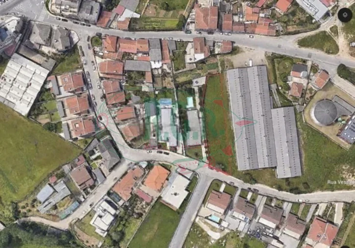 Terreno para Venda em Fânzeres e São Pedro da Cova Foto 8
